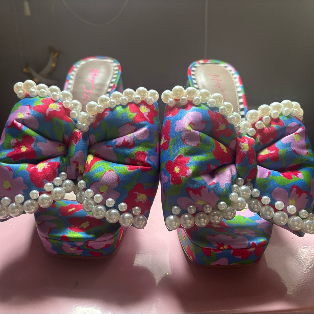 Betsey Johnson Multicolor Floral Pearl Bow Platform Heels